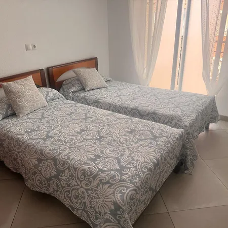 Doble A 100 M De La Playa Privatunterkunft