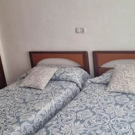 Doble A 100 M De La Playa